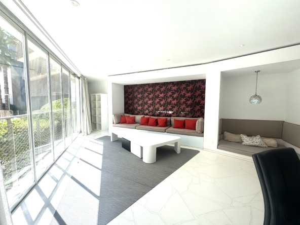 Luxury Apartment In The Famous Las Boas Building